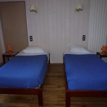 Qualys-hotel Le Chateau Du Pelave Hotel 3*