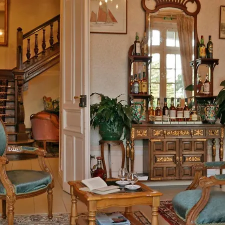 Hotel Qualys-hotel Le Chateau Du Pelave Noirmoutier-en-l'Ile