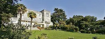 Qualys-hotel Le Chateau Du Pelave Hotel